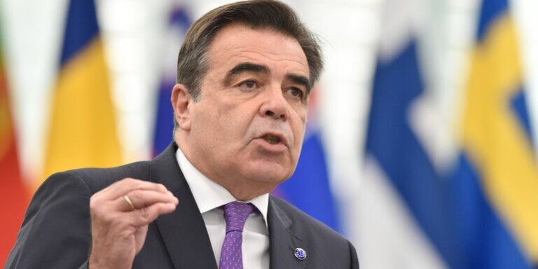 O Αντιπρόεδρος της Ευρωπαϊκής Επιτροπής Μαργαρίτης Σχοινάς στην τελετή Αφής της Ολυμπιακής φλόγας | Επίσκεψη του Αντιπροέδρου σε Ολυμπία – Κόρινθο – Αλεξανδρούπολη – Έβρο