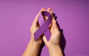 Ανακοινωθέντα τύπου – Εγκρίθηκαν οι πρώτοι κανόνες της ΕΕ ενάντια στη βία κατά γυναικών