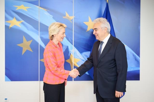 Η Πρόεδρος φον ντερ Λάιεν ανακοινώνει νέα στήριξη της ΕΕ για την ενεργειακή ασφάλεια της Ουκρανίας ενόψει του χειμώνα