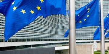 Η Ευρωπαϊκή Επιτροπή και η Ευρωπαϊκή Τράπεζα Επενδύσεων θέτουν τα θεμέλια για μια νέα πανευρωπαϊκή επενδυτική πλατφόρμα για οικονομικά προσιτή και βιώσιμη στέγαση