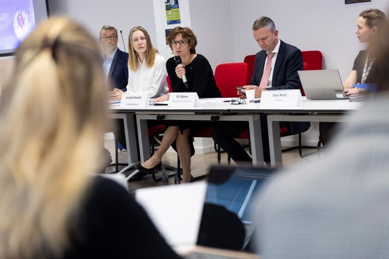 Η Επίτροπος Ρούσβαλ φιλοξένησε συζήτηση στρογγυλής τραπέζης υψηλού επιπέδου σχετικά με την απλούστευση της περιβαλλοντικής νομοθεσίας