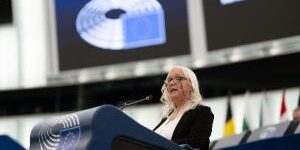 Press release – International Women’s Day: call to act against cyberbullying